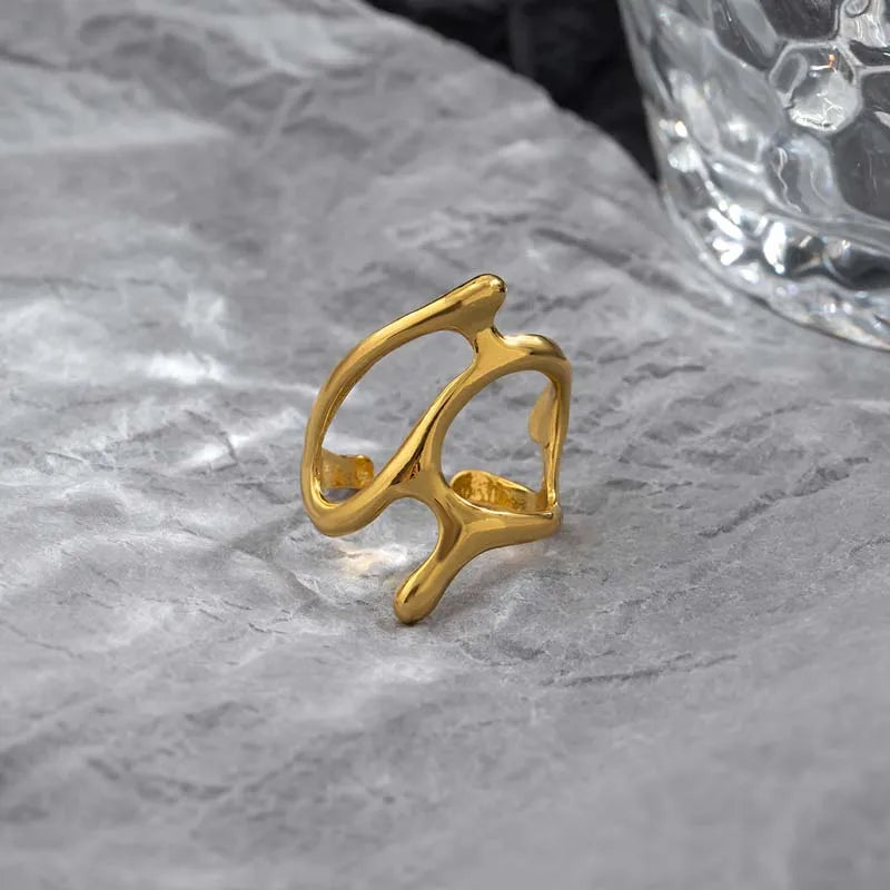 Liquid Lava Rings
